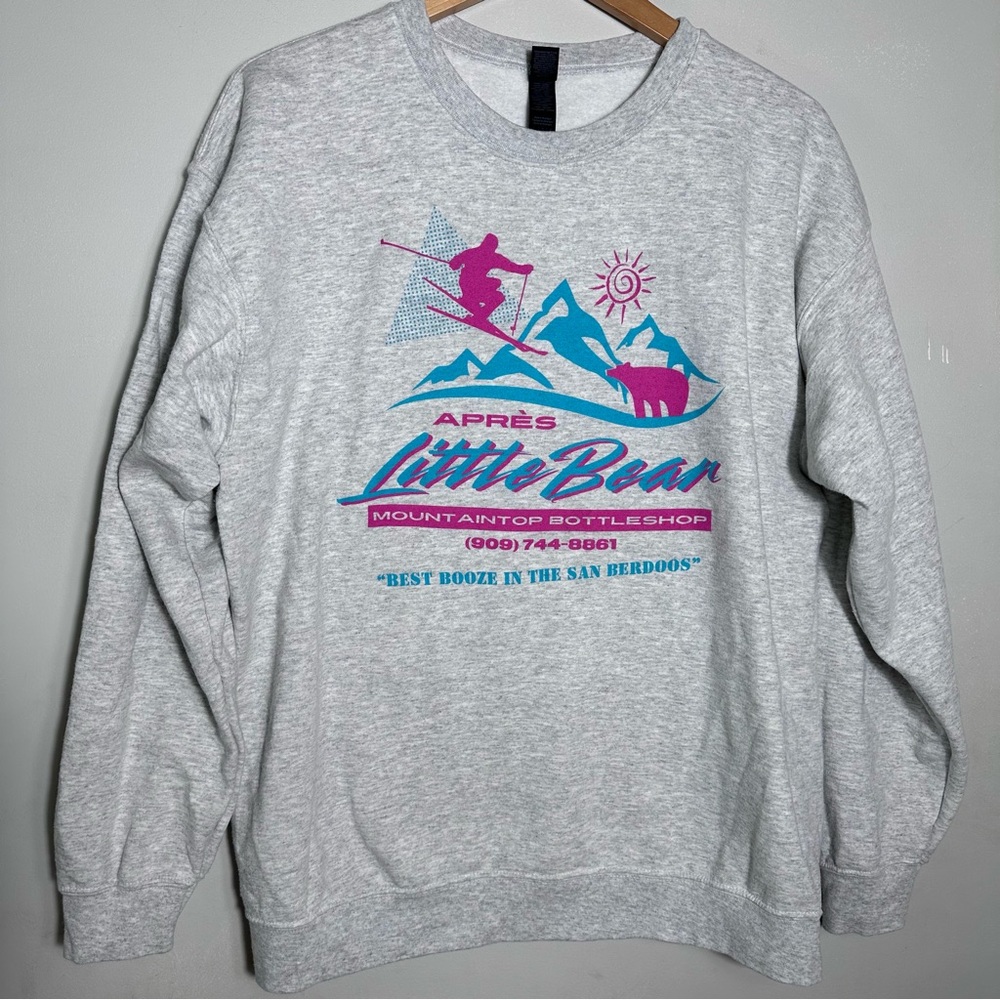 Gray Après Little Bear Graphic Sweater outdoor